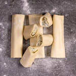 Load image into Gallery viewer, Fresh cannelloni on floured bench
